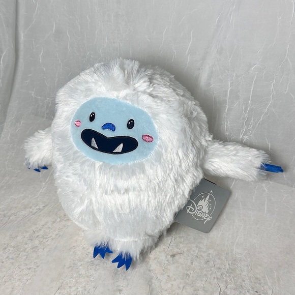 Disney Animal Kingdom Expedition Everest Yeti Boy 11” Plush Stuffed Animal NWT - Picture 8 of 13